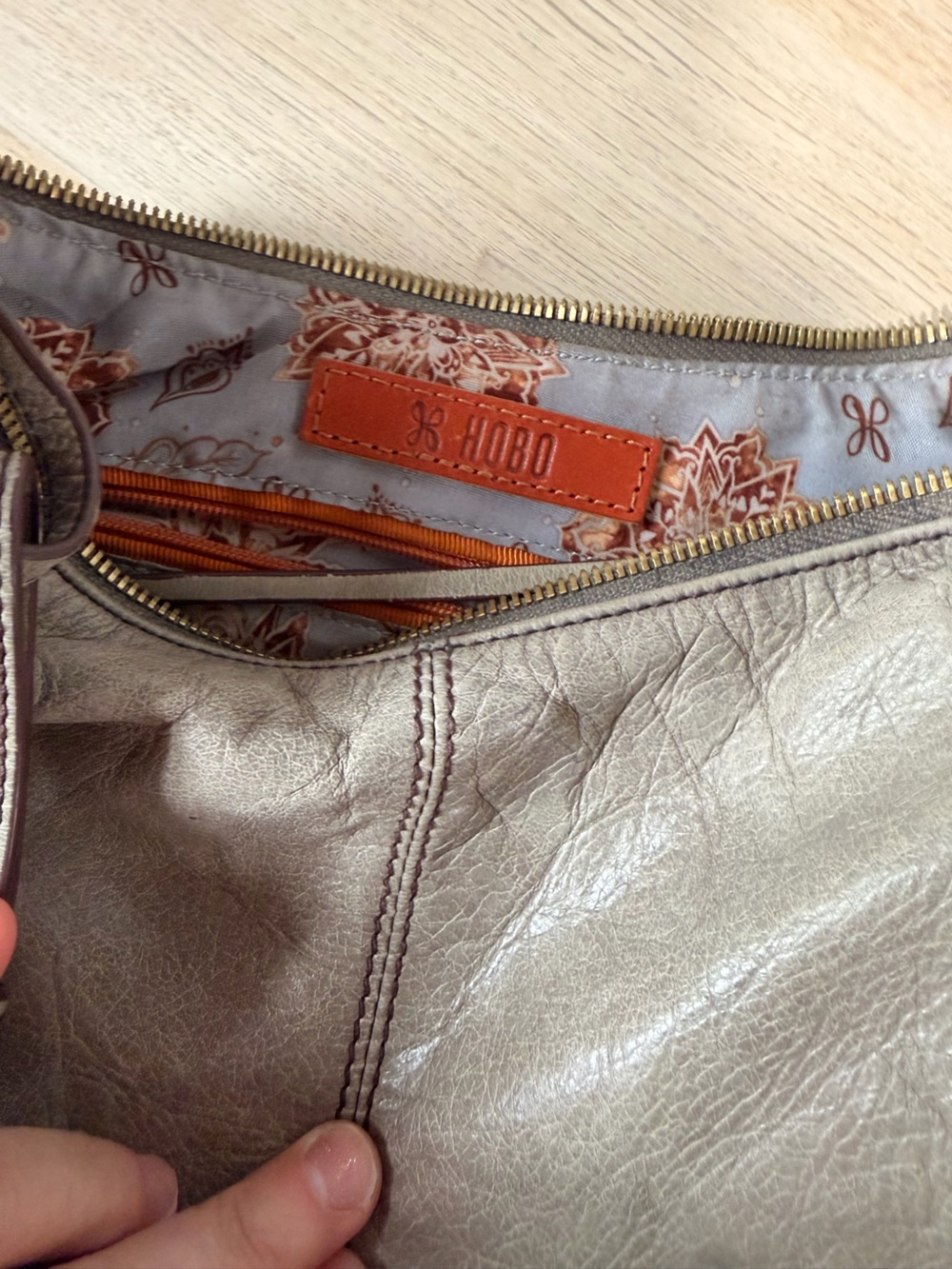 HOBO Leather Shoulder Bag in Taupe - Women's Tote - Picture 6 of 6